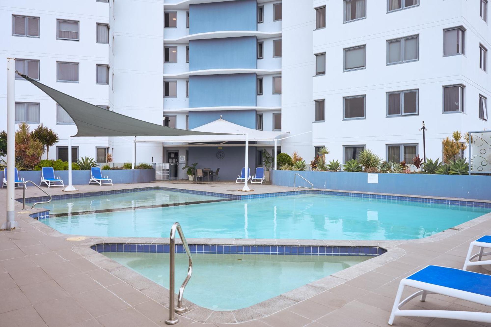 Centrepoint Apartments 칼론드라 외부 사진